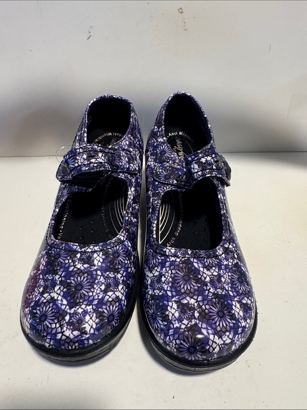 Women’s Floral Mary Jane Dress Shoes - Purple